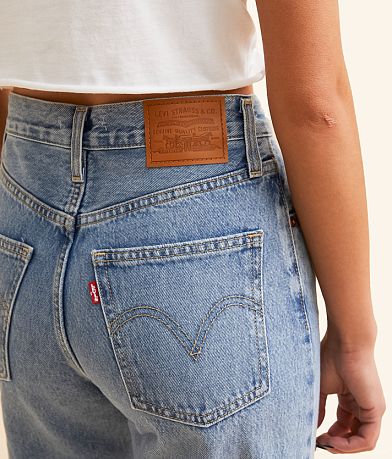 Levi&apos;s&#174; Dad Jean BACK_POCKET