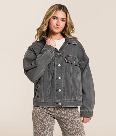 Levi's® 90s Denim Trucker Jacket front view