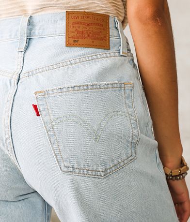 Levi&apos;s&#174; Premium 501&#174; &apos;90s Short BACK_POCKET