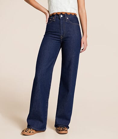 Levi's® Ribcage Wide Leg Jean front view