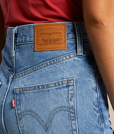 Levi&apos;s&#174; Premium Ribcage Wide Leg Jean BACK_POCKET