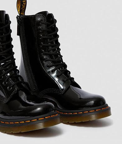 Dr. Martens 1490 Patent Lamper Leather Boot MISC_DETAIL_1