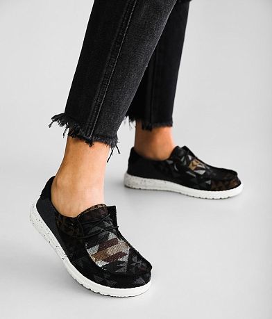 HEYDUDE&#8482; Wendy Tartan Shoe MISC_DETAIL_4