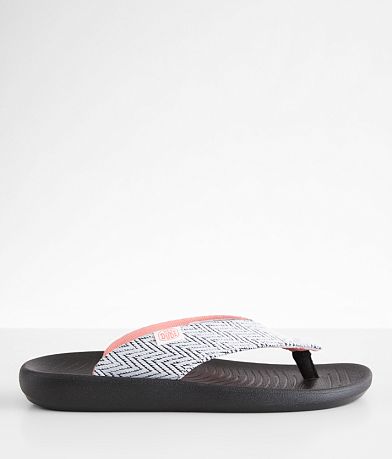 HEYDUDE™ Meg Waves Flip front view