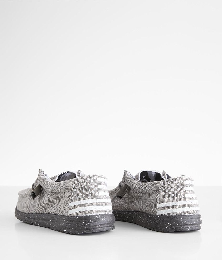 Wally Walls USA Flag Stretch Shoe