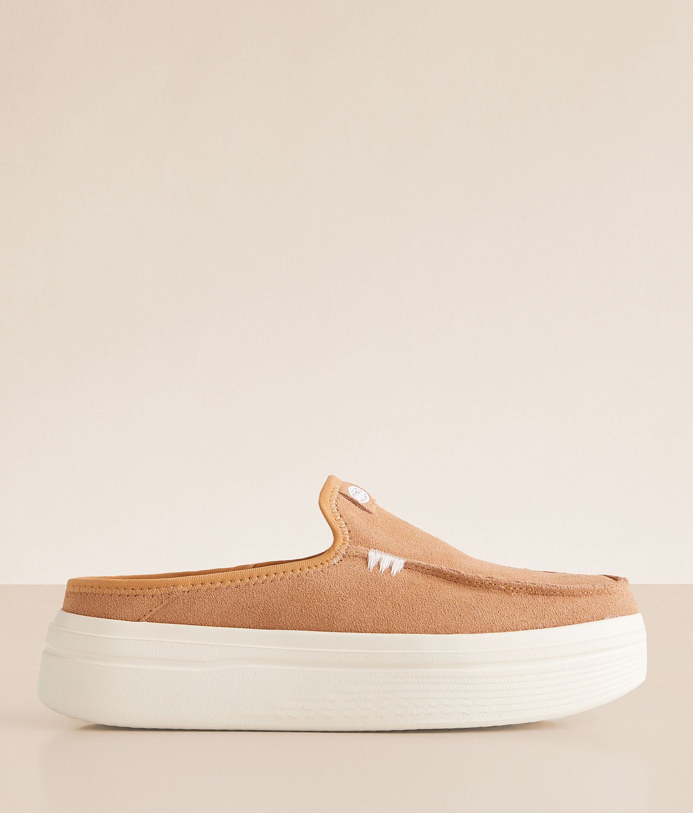 ACLENT アクレント スニーカータンミュール HEYDUDE™ Austin Lift Leather Mule Shoe - Women's Shoes in Tan | Buckle