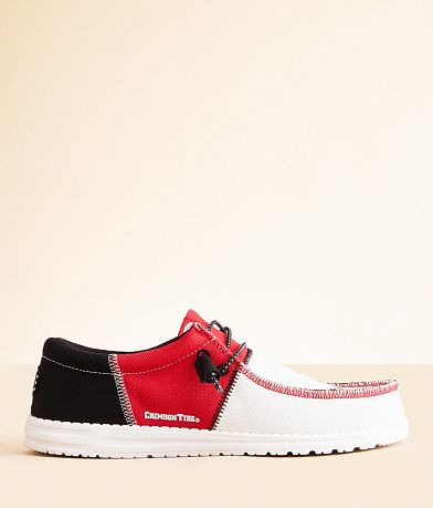 HEYDUDE™ Wally Tri Alabama Crimson Tide Shoe front view