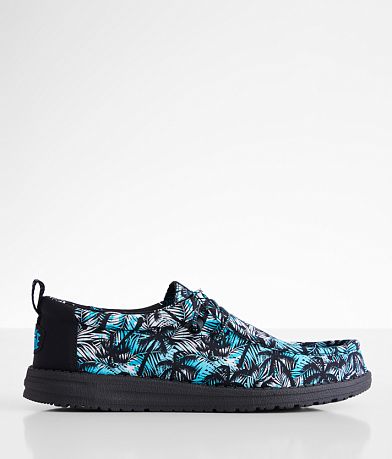 HEYDUDE™ Wally Blue Palms Shoe front view