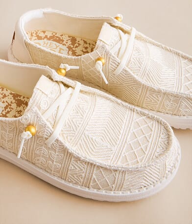 HEYDUDE&#8482; Wendy Crochet Lace Shoe misc detail 4 view