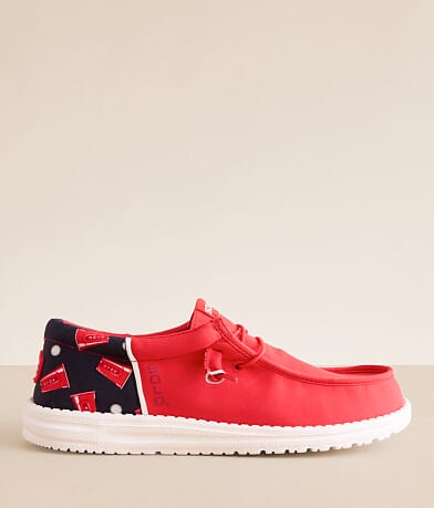 HEYDUDE™ Wally Funk Solo® Cup Shoe front view