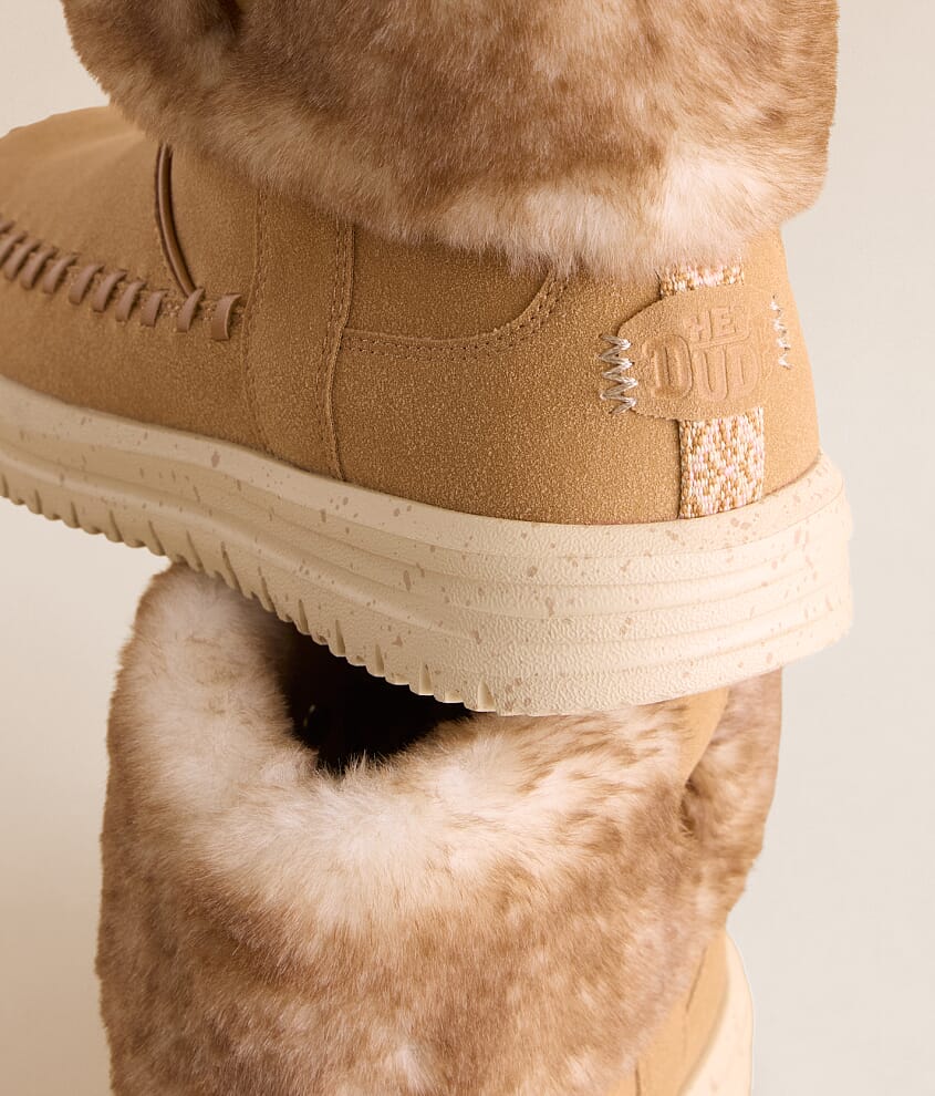 Camden Cuff Classic Cozy Boot