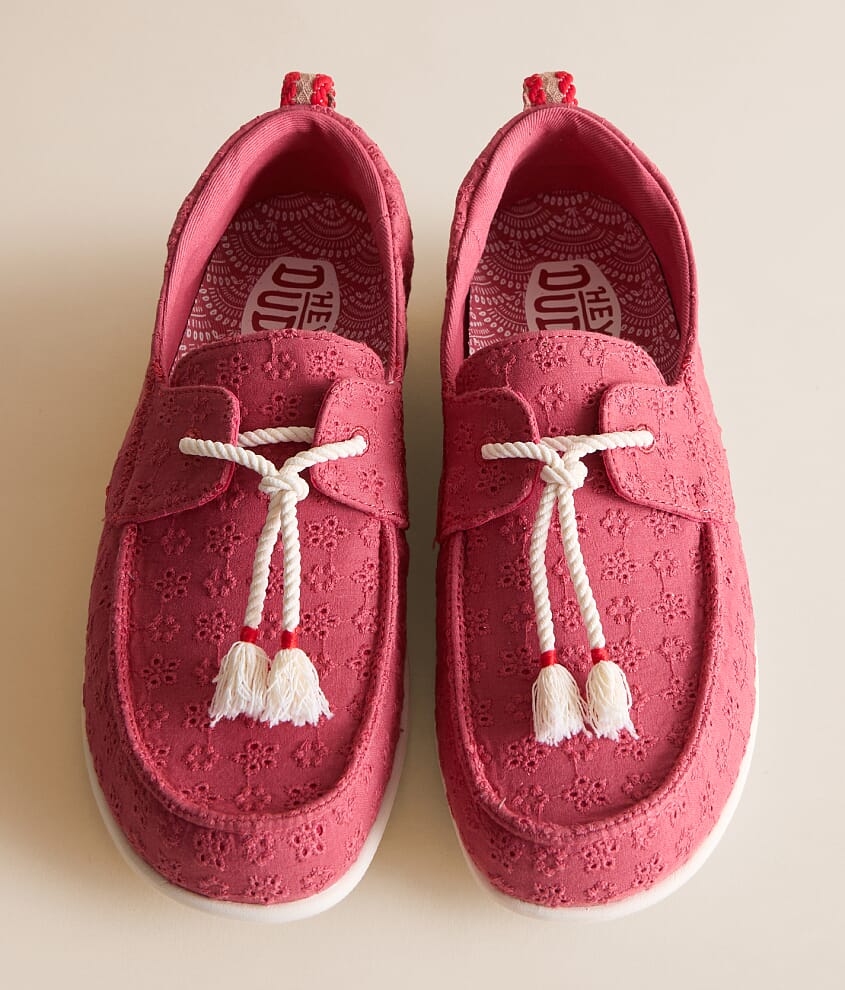 Harbor Breeze Eyelet Shoe