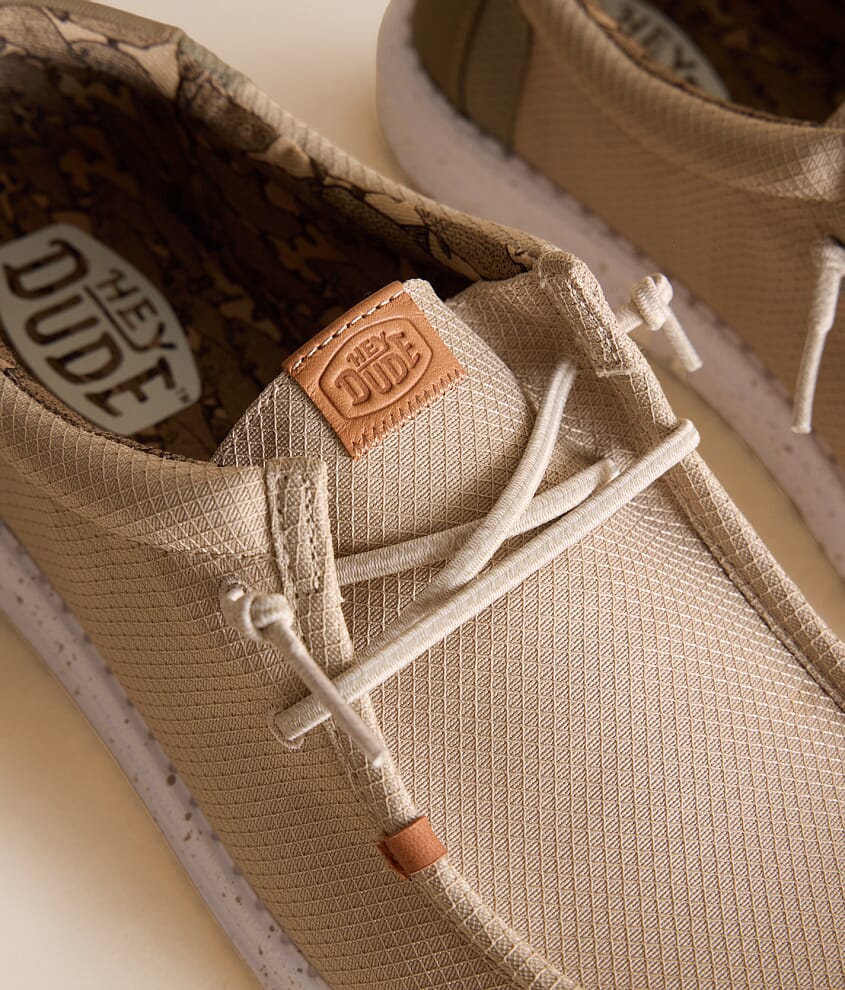 Wally Break Trout Shoe