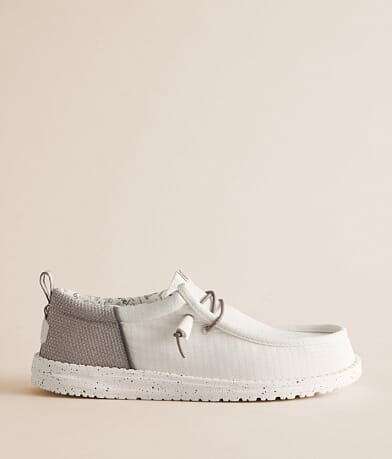 Wally Funk Par Shoe