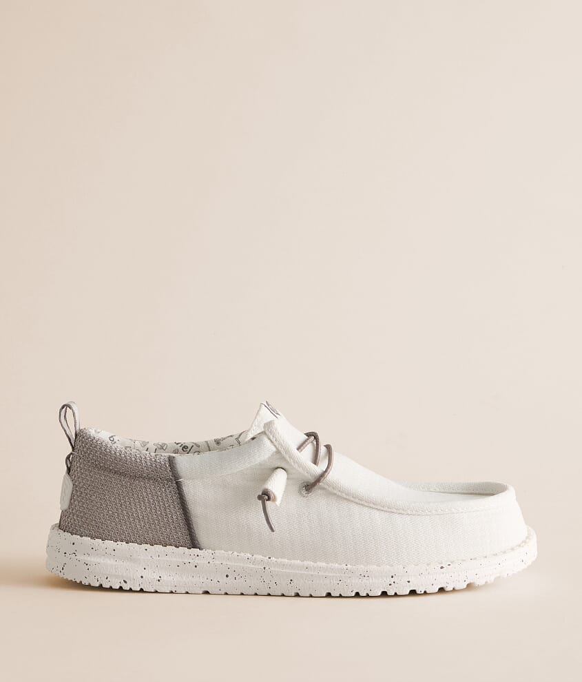 Wally Funk Par Shoe