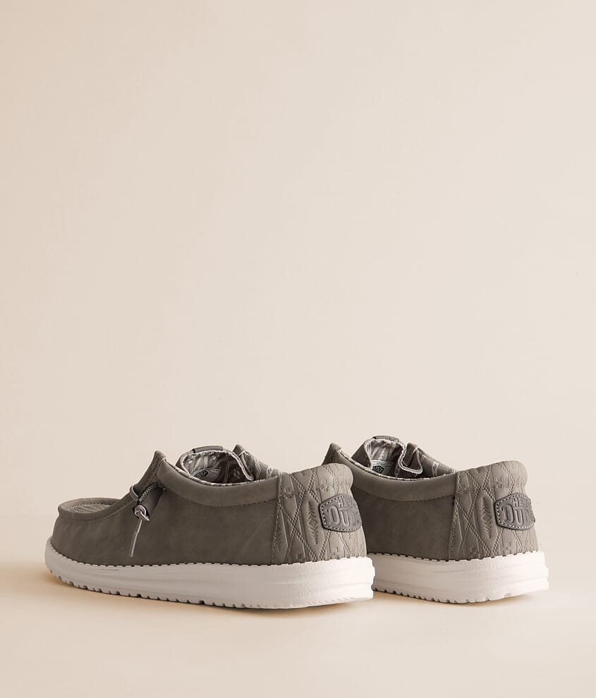 Wally Embossed Honor Geo Shoe
