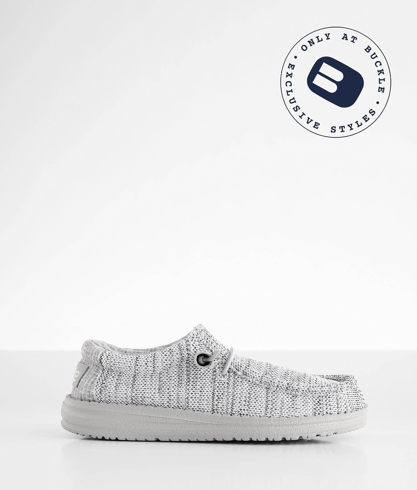 hey dude youth size 5