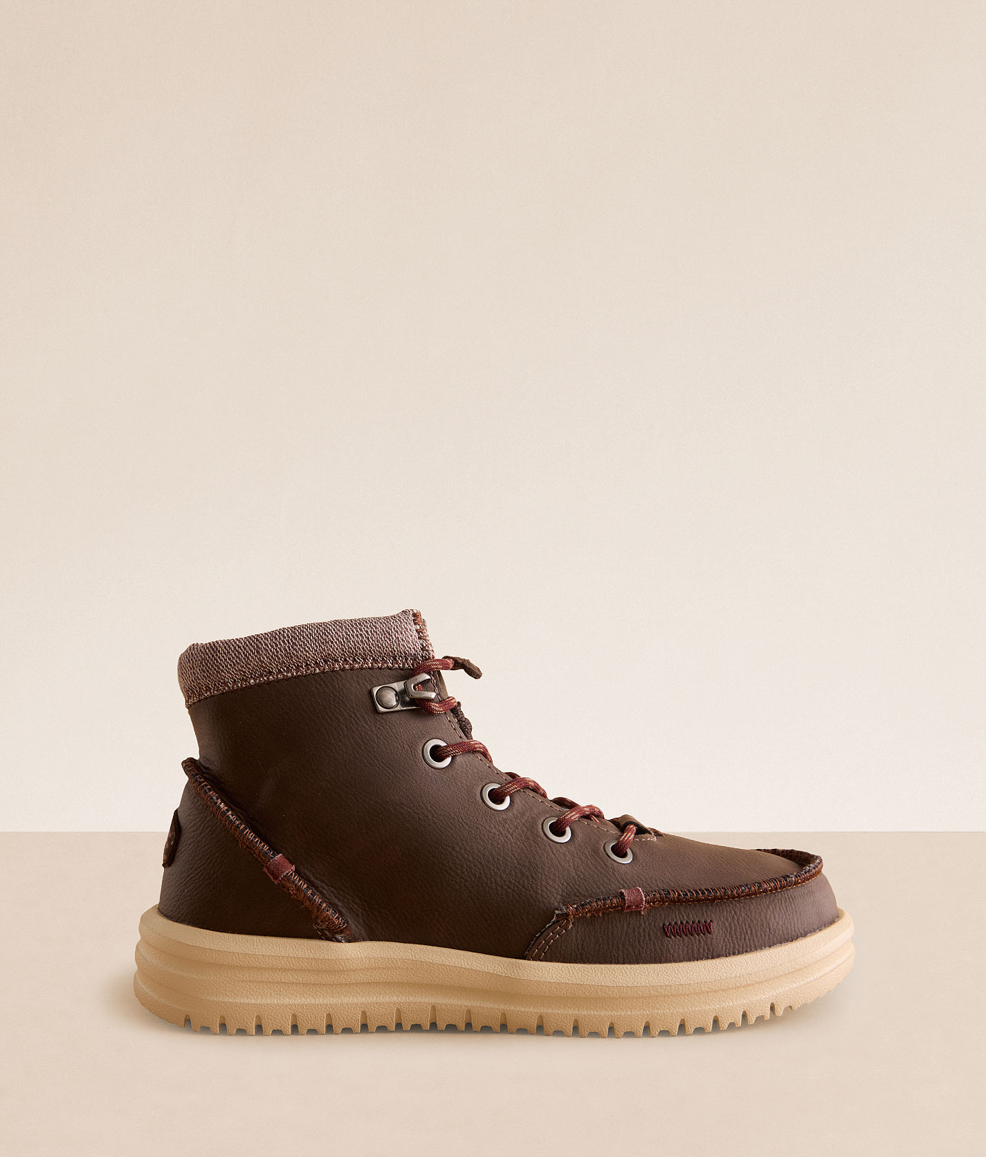 Hey Dude Bradley Classic Cocoa Chukka Boots Size US Men’s 10 (NWT) Cognac Heydude Mens Bradley Classic Tumbled Sneaker Boot  main image 3