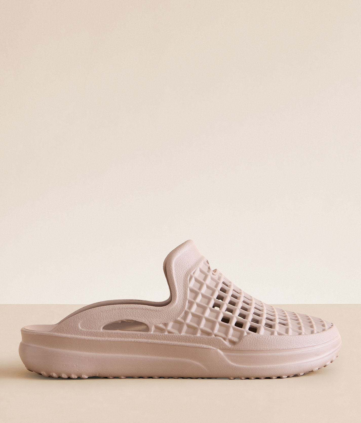 Lusso Cloud Scenario Slide - Men