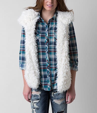 Me Jane Faux Fur Vest misc detail 1 view