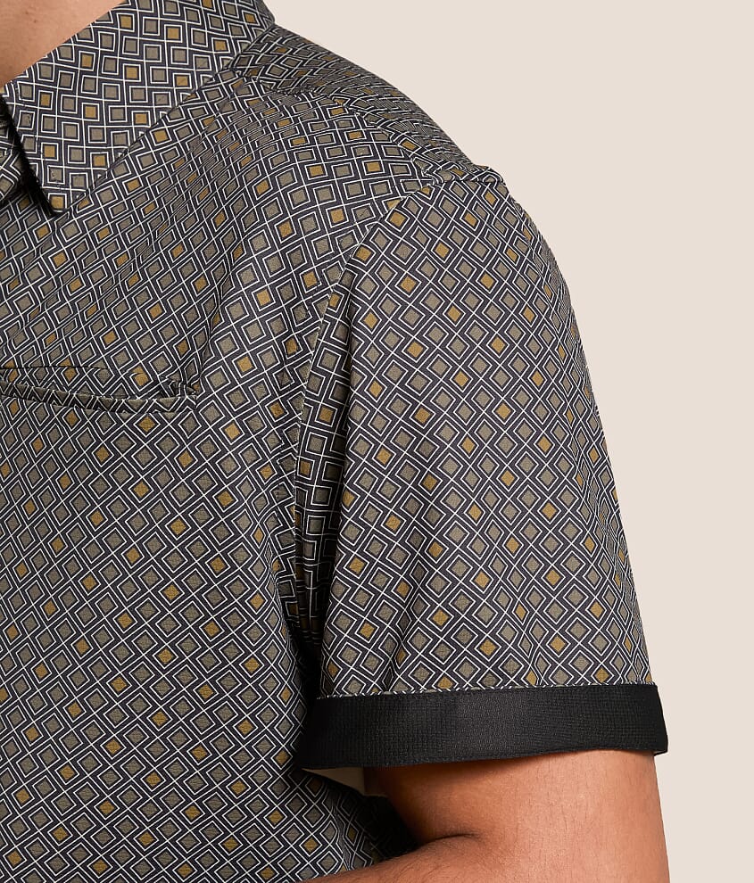 Textured Knit Athletic Performance Stretch Shirt