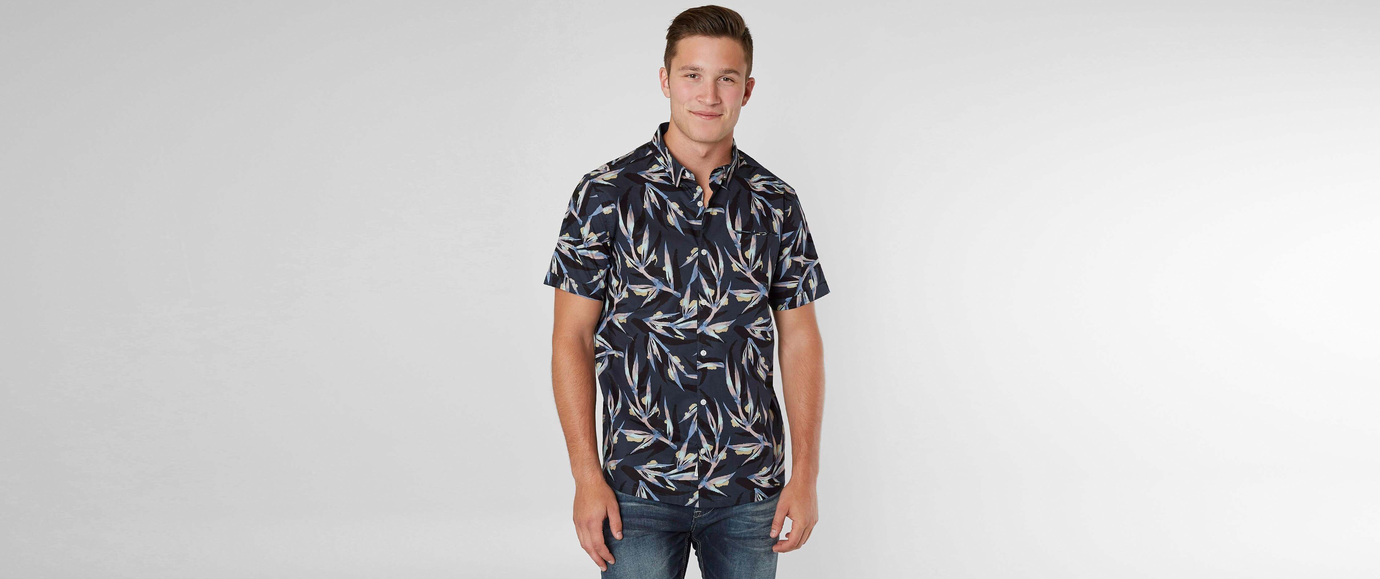 7Diamonds Passport Radio Shirt