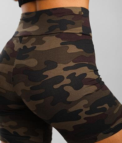 FITZ + EDDI Camo Print Biker Short BACK_POCKET