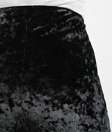 Willow &amp; Root Velvet Flare Pant BACK_POCKET