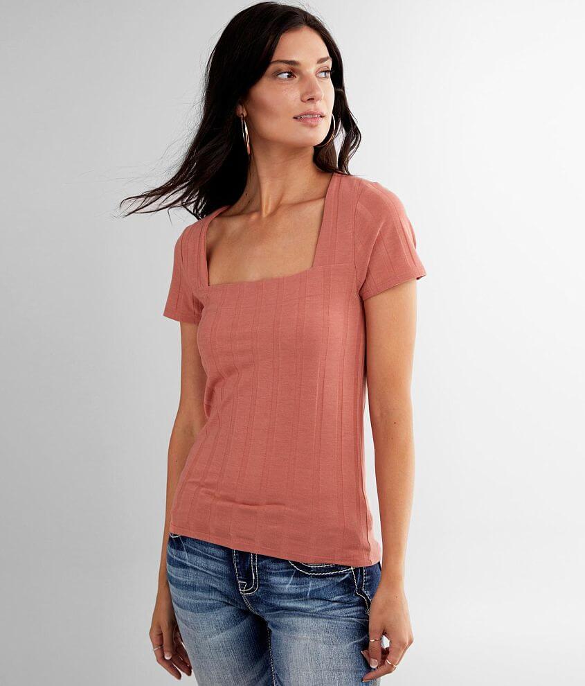 red by BKE Wide Ribbed Knit Top front view
