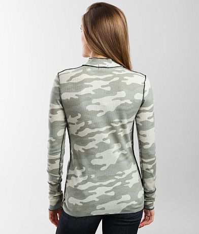 BKE Camo Fitted Thermal back view