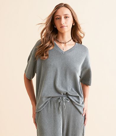 BKE Ribbed Knit Oversized Top front view