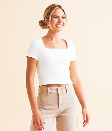 Buckle Black Shaping & Smoothing Cropped Top front view