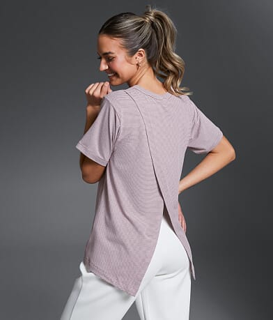 Buckle Black Tulip Back T-Shirt front view