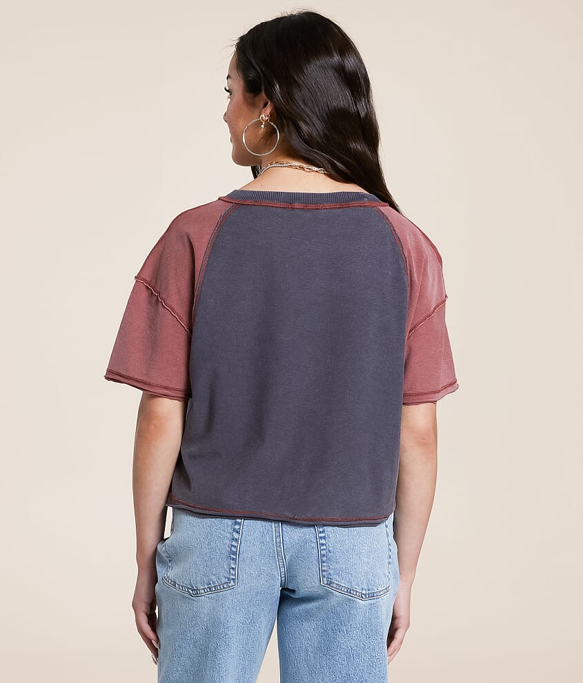 Color Block Cropped T-Shirt - thumbnail 2