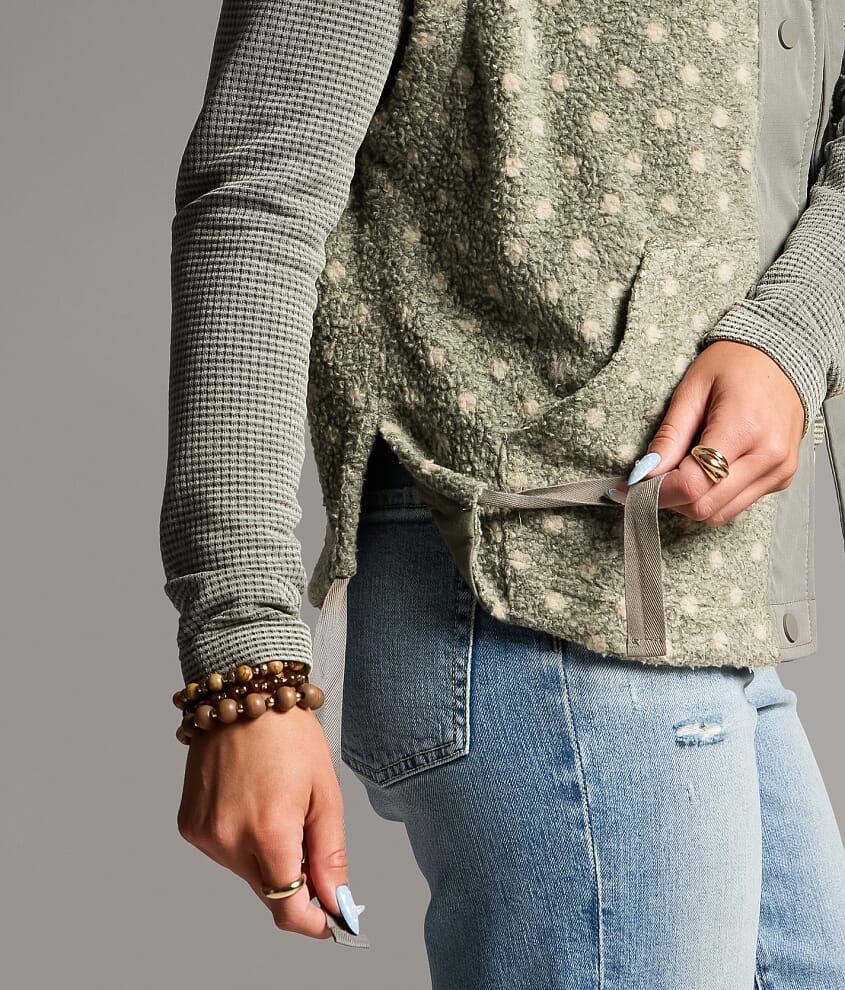 Boundless Edit - Polka Dot Sherpa Vest - thumbnail 4