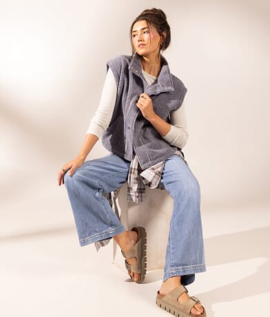 Women's Vests, Puffer Vests & Denim Vests | Buckle
