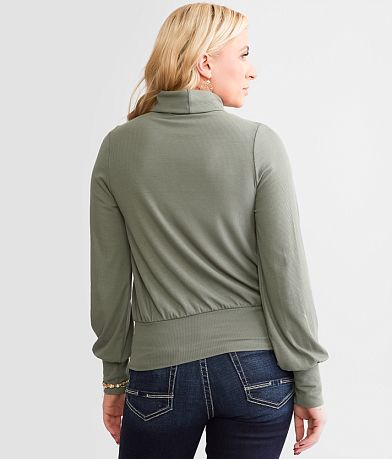 red by BKE Turtleneck Keyhole Top BACK