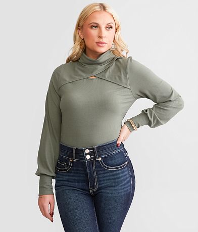 red by BKE Turtleneck Keyhole Top front view