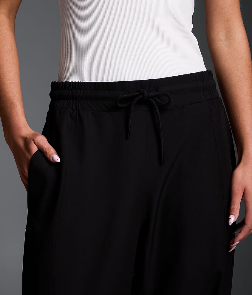 Cropped Wide Leg Pant