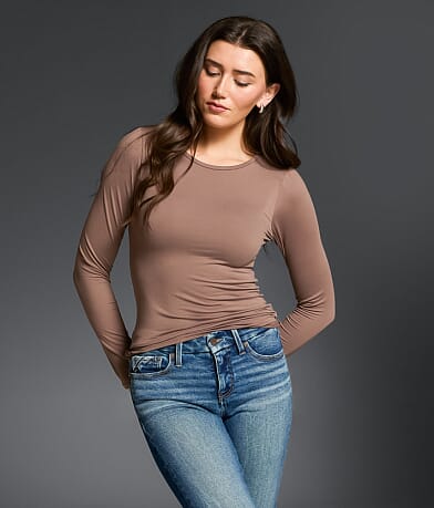 Buckle Black Peached Top front view