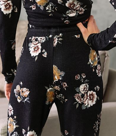 Fade by BKE Floral Print Wide Leg Pant MISC_DETAIL_1