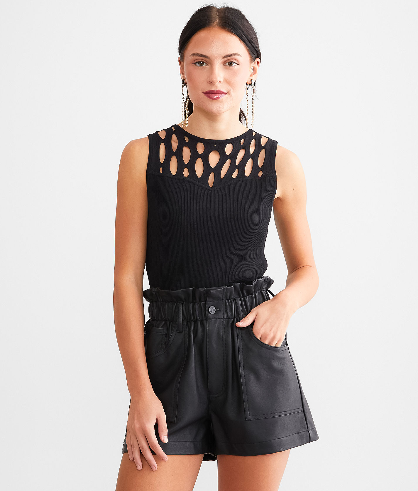 新品未使用標籤附上clane EDGY CUT TANK TOPS－－Mercari