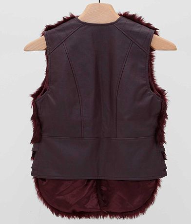 Daytrip Faux Fur Vest MISC_DETAIL_1
