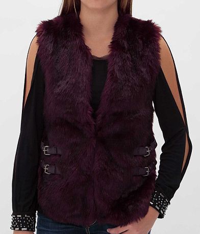 Daytrip Faux Fur Vest MISC_DETAIL_2
