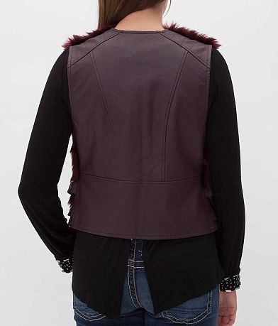 Daytrip Faux Fur Vest MISC_DETAIL_4