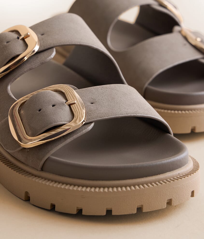 Krisstie Big Buckle Sandal - thumbnail 5