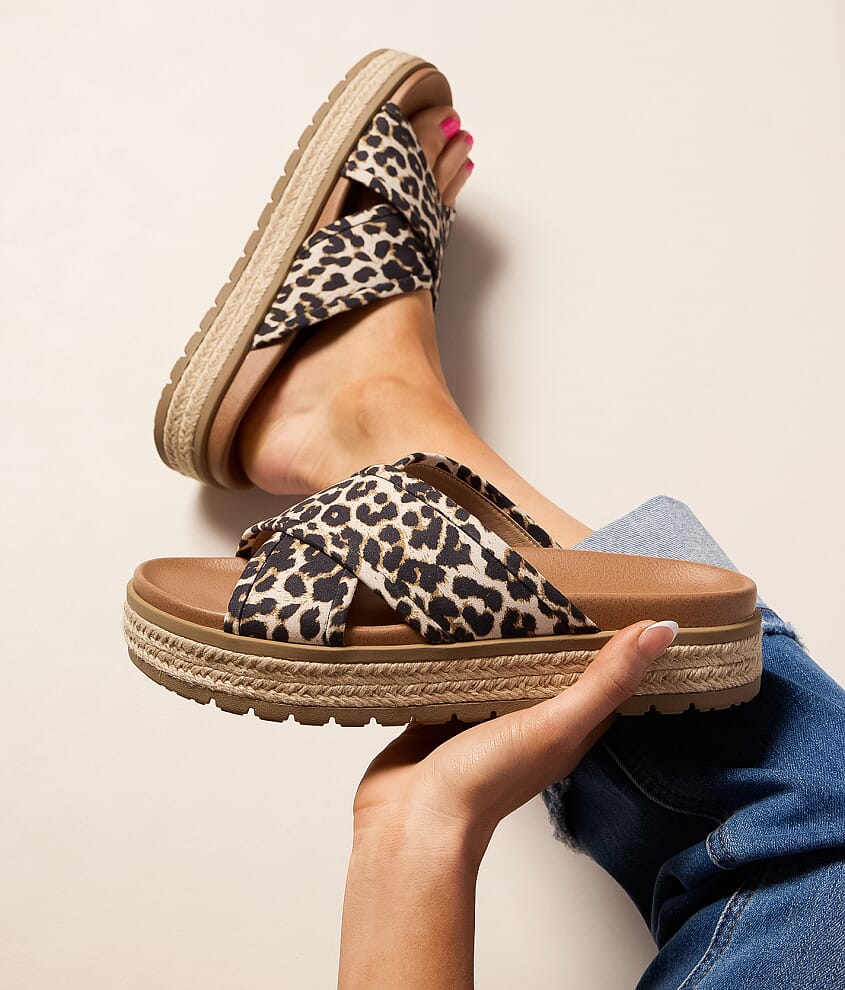 Laurenn Leopard Sandal - thumbnail 6