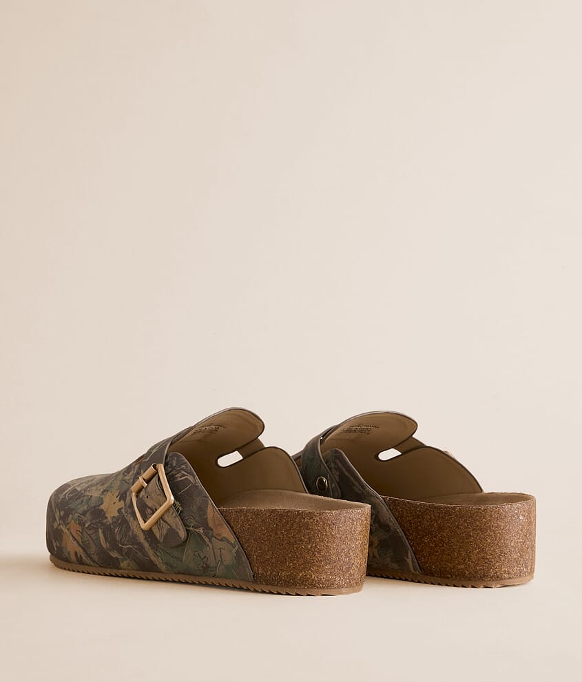 Yoanna Camo Clog