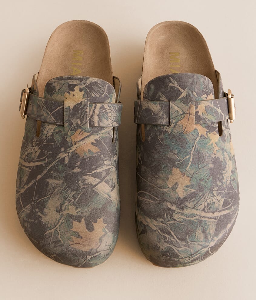Yoanna Camo Clog