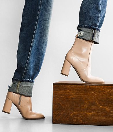 Mia Loralei Heeled Ankle Boot misc detail 4 view